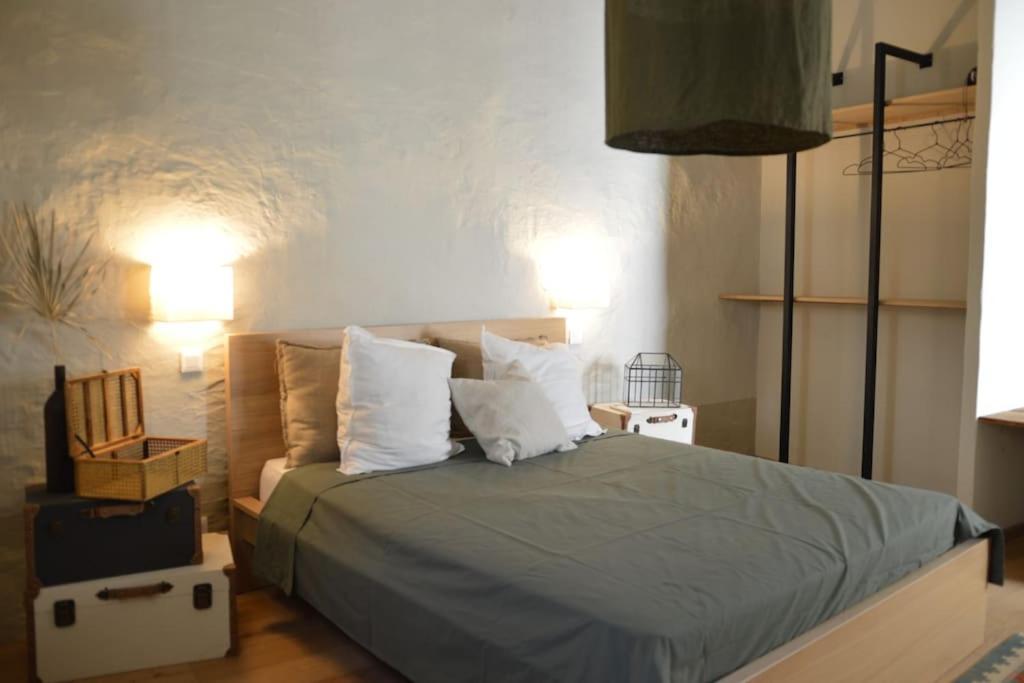 La Loge Familiale: 110M2, Place Rose Goudard, Ac L'Isle-sur-la-Sorgue Kültér fotó